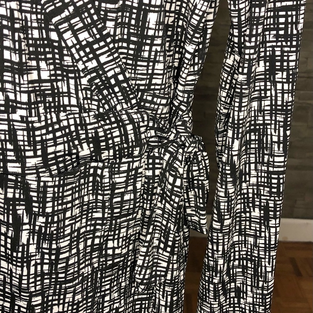 Max Cocos faux-wrap dress - Picture 5 of 7